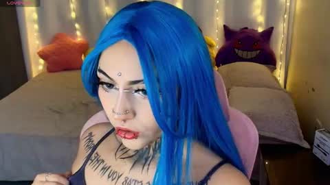 maliciaxpoison online show from 06-11-26, 03:48