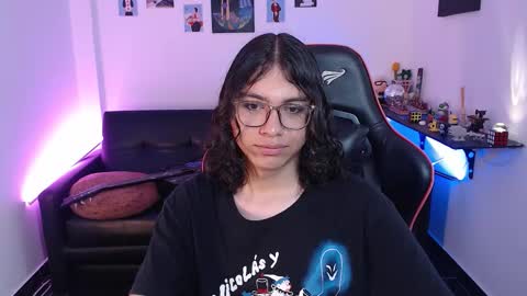 Snapshot of malik_harrison_ chatting on 10-29-25, 05:36 Malik online show from 10-29-25, 05:36