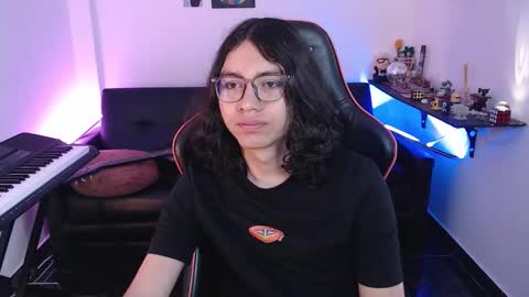 Snapshot of malik_harrison_ chatting on 11-01-25, 03:25 Malik online show from 11-01-25, 03:25