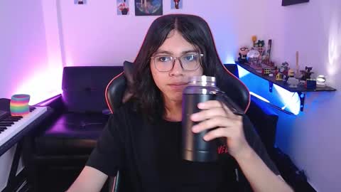 Snapshot of malik_harrison_ chatting on 11-05-25, 05:02 Malik online show from 11-05-25, 05:02