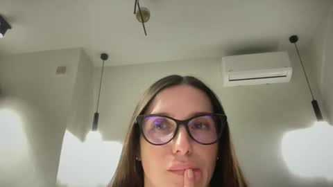 Snapshot of malina568708 chatting on 01-07-25, 04:48 malina568708 online show from 01-07-25, 04:48