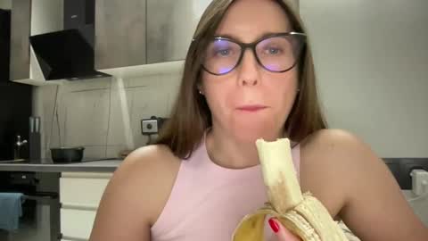 Snapshot of malina568708 chatting on 01-18-25, 03:49 malina568708 online show from 01-18-25, 03:49