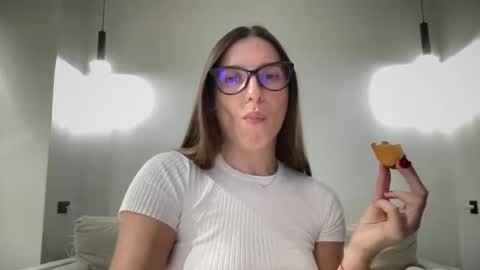 Snapshot of malina568708 chatting on 02-02-25, 06:10 malina568708 online show from 02-02-25, 06:10