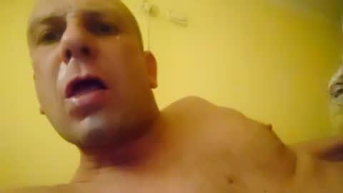 Snapshot of malinowy85 chatting on 02-25-25, 10:47 malinowy85 online show from 02-25-25, 10:47