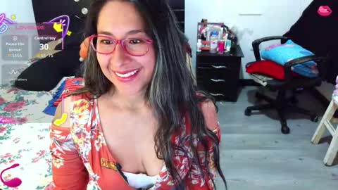 Malishka  online show from 09-23-25, 05:05