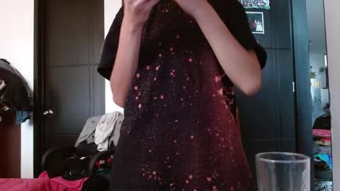 Snapshot of malitamuymal22 chatting on 02-16-26, 06:37 Malita online show from 02-16-26, 06:37