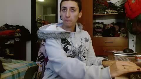 Snapshot of malitamuymal22 chatting on 03-22-26, 02:48 Malita online show from 03-22-26, 02:48