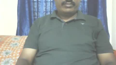 Snapshot of mallik63040 chatting on 09-11-25, 05:29 Sree0703 online show from 09-11-25, 05:29