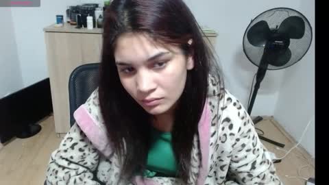 mallorymyers online show from 10-26-25, 06:58