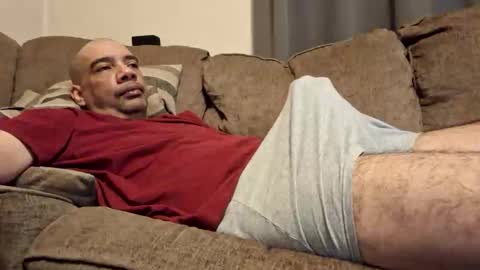 Snapshot of mallyg79 chatting on 11-11-25, 04:40 mallyg79 online show from 11-11-25, 04:40