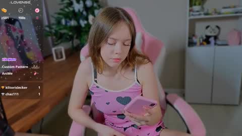 Mila online show from 02-09-26, 01:48