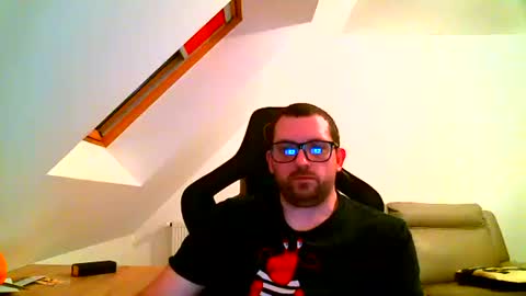 breton online show from 01-04-25, 05:26