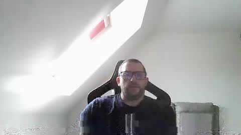 breton online show from 10-11-25, 09:19