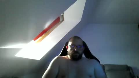 Snapshot of malou2927 chatting on 06-29-26, 06:41 breton online show from 06-29-26, 06:41