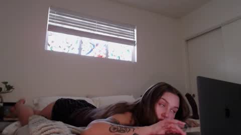 Mal online show from 06-22-26, 03:53