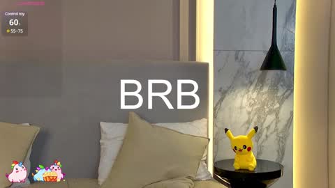 Snapshot of maltii_evans chatting on 01-22-25, 11:12 Maltii Evans online show from 01-22-25, 11:12