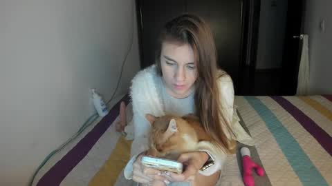 instagram  nueela   online show from 12-02-24, 11:40