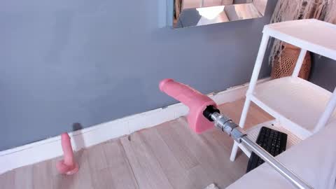 Malu online show from 02-25-25, 08:19