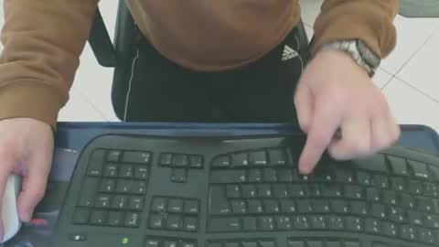 maly246 online show from 02-08-26, 09:02