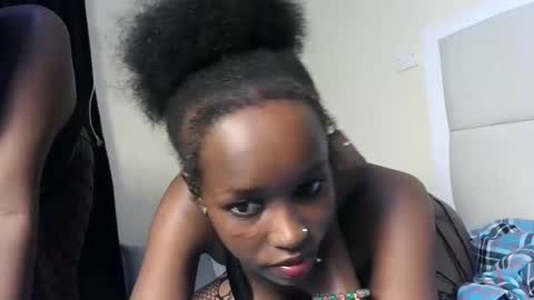 mamaa online show from 02-13-25, 08:24