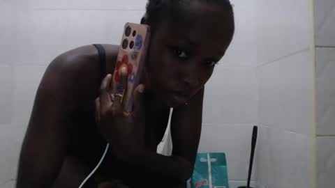 mamaa online show from 02-21-25, 04:05