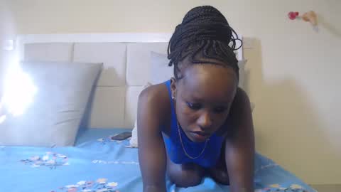 mamaa online show from 02-25-25, 01:50