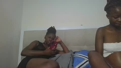 mamaa online show from 03-11-26, 05:52