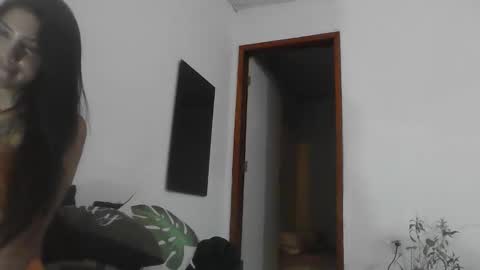 Mamakee online show from 02-20-26, 03:14