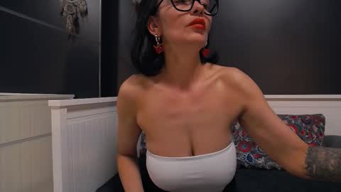 ioana love online show from 03-15-26, 08:04