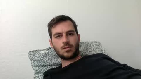 Snapshot of mamattv chatting on 03-01-25, 12:12 mamattv online show from 03-01-25, 12:12