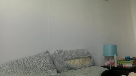 Snapshot of mamattv chatting on 09-17-25, 06:04 mamattv online show from 09-17-25, 06:04