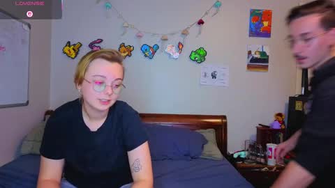 MamiCloudz online show from 09-10-25, 01:05