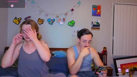 Snapshot of mamiclouds chatting on 09-28-25, 03:01 MamiCloudz online show from 09-28-25, 03:01