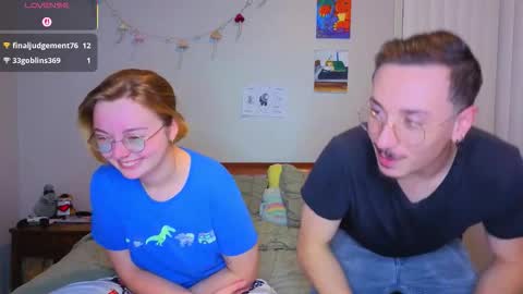 Snapshot of mamiclouds chatting on 10-21-25, 02:34 MamiCloudz online show from 10-21-25, 02:34