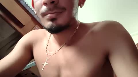 Snapshot of mamm7772024 chatting on 05-04-26, 06:15 Mickey online show from 05-04-26, 06:15
