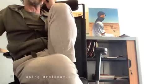 Snapshot of man38110 chatting on 02-20-26, 11:43 man38110 online show from 02-20-26, 11:43