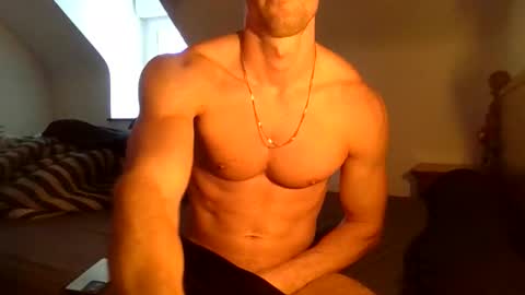 Snapshot of man_for_man69 chatting on 10-15-25, 09:42 man for man69 online show from 10-15-25, 09:42
