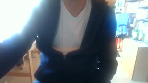 man_from_germany_62 online show from 02-05-25, 10:19
