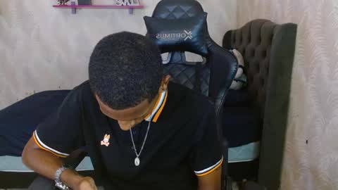 man_san11 online show from 10-13-25, 07:25