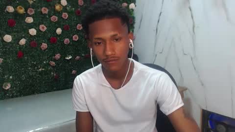 man_san11 online show from 03-12-26, 04:02