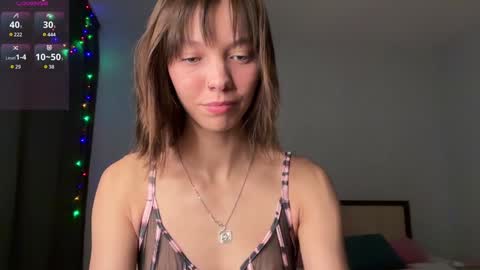 Snapshot of man_wo_man chatting on 12-15-24, 04:04 Ammy online show from 12-15-24, 04:04