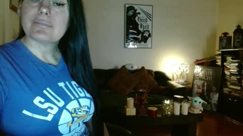 mandaloriangirlsfight online show from 03-18-26, 06:11