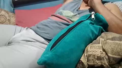 Snapshot of mandrilo7379 chatting on 10-06-25, 04:54 mandrilo7379 online show from 10-06-25, 04:54