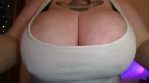Snapshot of mandy_belcher chatting on 04-13-26, 02:22 Mandy online show from 04-13-26, 02:22