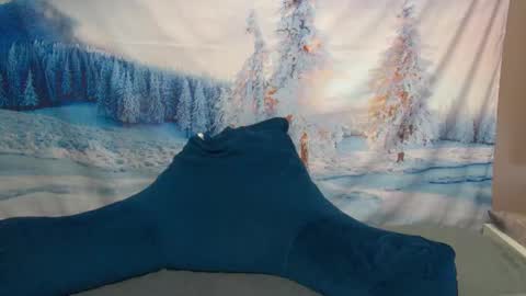 Snapshot of mandy_rose1 chatting on 02-21-25, 04:26 Mandy rose online show from 02-21-25, 04:26