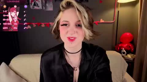 Luna online show from 02-22-26, 09:46