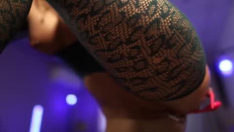 Anto Lovense is Active My pleasure is in your hands Private is Open online show from 01-17-25, 08:02