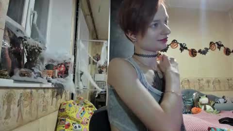 Mandy online show from 10-21-25, 03:13