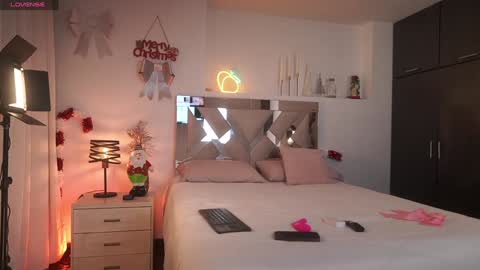   online show from 12-30-24, 04:40