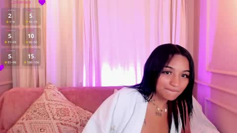 manelyk_evanss online show from 05-10-26, 12:54